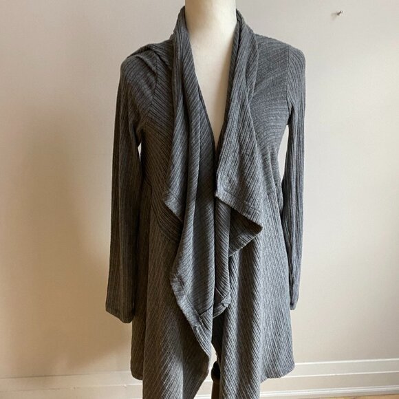 H By Bordeaux BNWOT Grey Cardigan NEW Waterfall Open Front Pockets - Picture 2 of 9